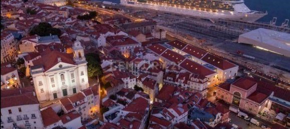 169m² Commercial property in Lisbon, Portugal No. 98992 7