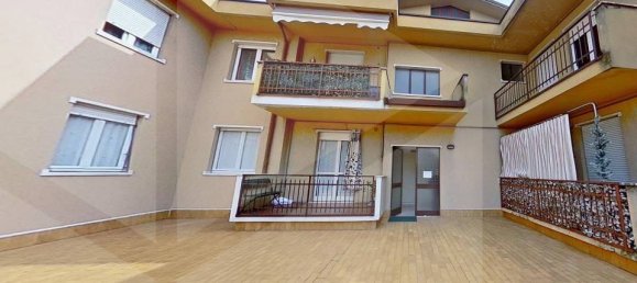 3 rooms Apartment in Carobbio degli Angeli, Italy No. 33594 13