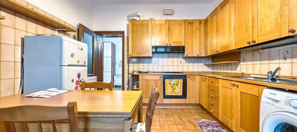 4غرفة شقة في Romagnano Sesia, Italy رقم 237470 8