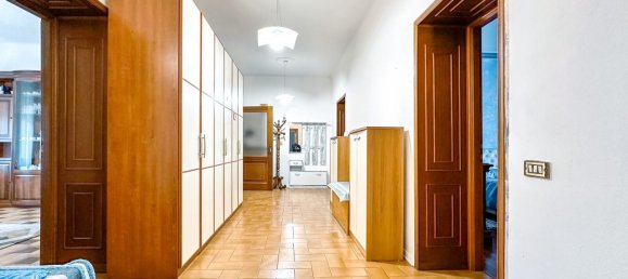 4غرفة شقة في Romagnano Sesia, Italy رقم 237470 5