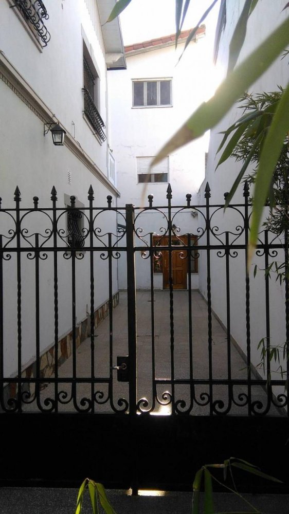 2 bedrooms Apartment in Quilmes, Argentina No. 52512