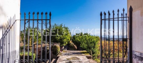 Вилла с 6 спальнями в Виагранде, Италия № 104715 14