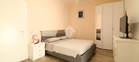 2 rooms Apartment in Genzano di Roma, Italy No. 293361 16