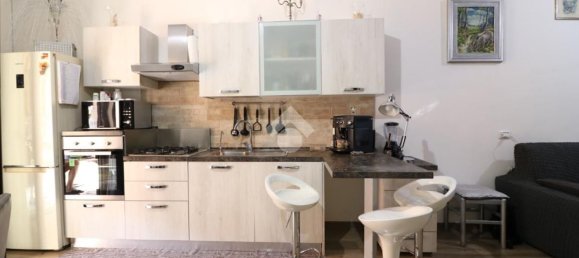 2 rooms Apartment in Genzano di Roma, Italy No. 293361 3