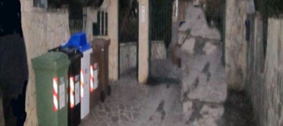 3 bedrooms Villa in Benevento, Italy No. 333040 2