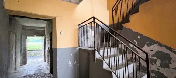 4 rooms House in Torre de' Roveri, Italy No. 7008 19