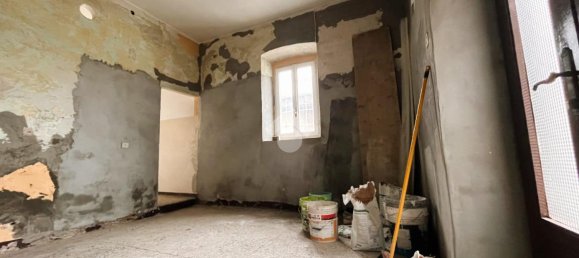 4 rooms House in Torre de' Roveri, Italy No. 7008 11