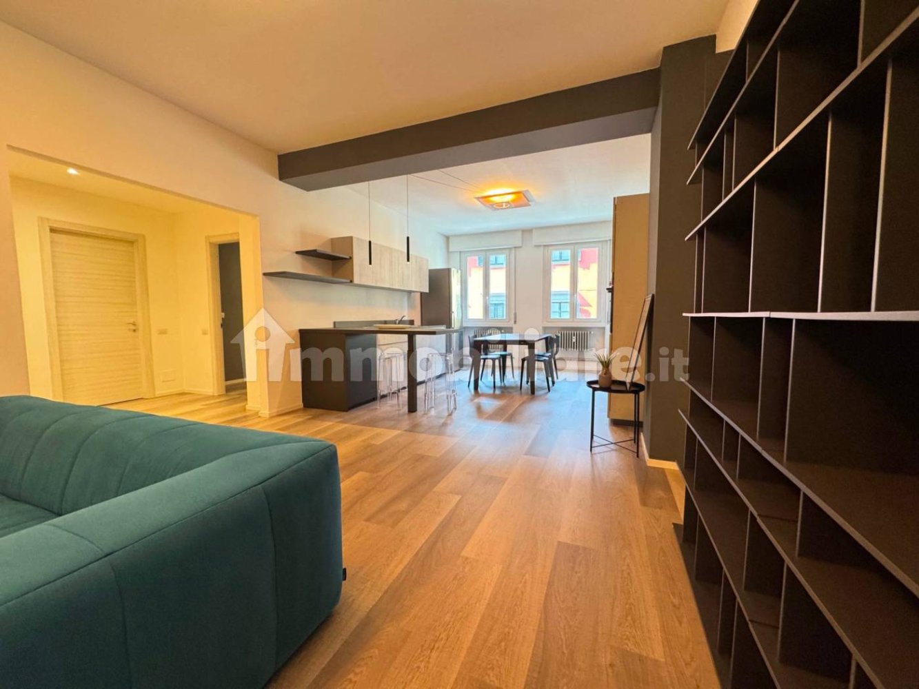 Квартира с 2 спальнями в Варесе, Италия № 288785