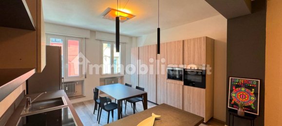 Квартира с 2 спальнями в Варесе, Италия № 288785 7