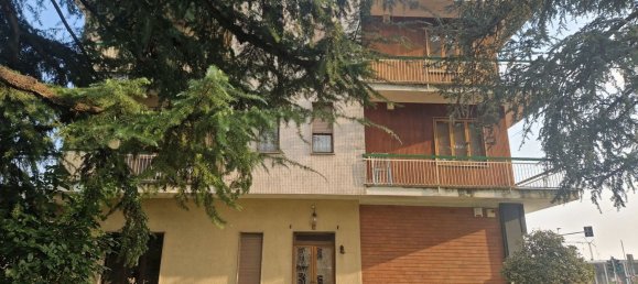 Квартира с 2 комнатами в Трофарелло, Италия № 129658 2