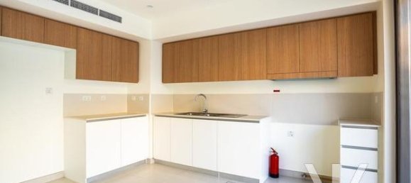 4 bedrooms Villa in Dubai South (Dubai World Central), UAE No. 20232 2