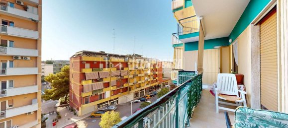 2 chambres Appartement à Bari, Italy No. 335652 3