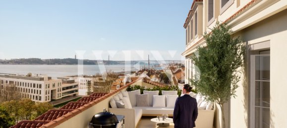 3 bedrooms Townhouse in Lisbon, Portugal No. 105219 2