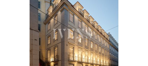 3 bedrooms Townhouse in Lisbon, Portugal No. 105219 9