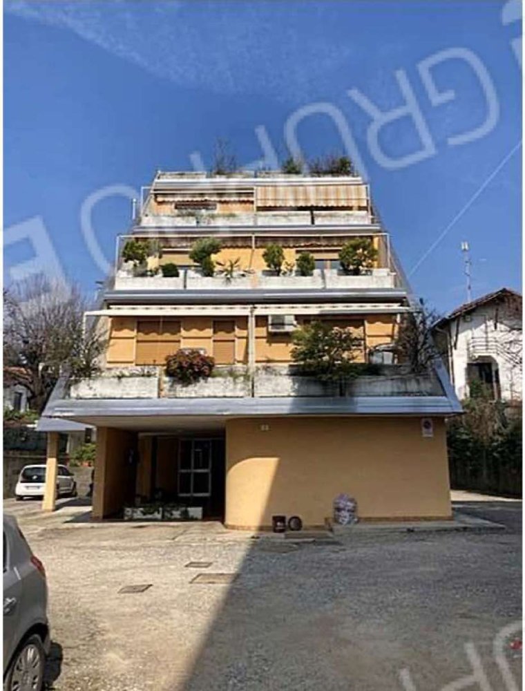 3-Zimmer Wohnung in Cassano Magnago, Italy, Nr. 12950