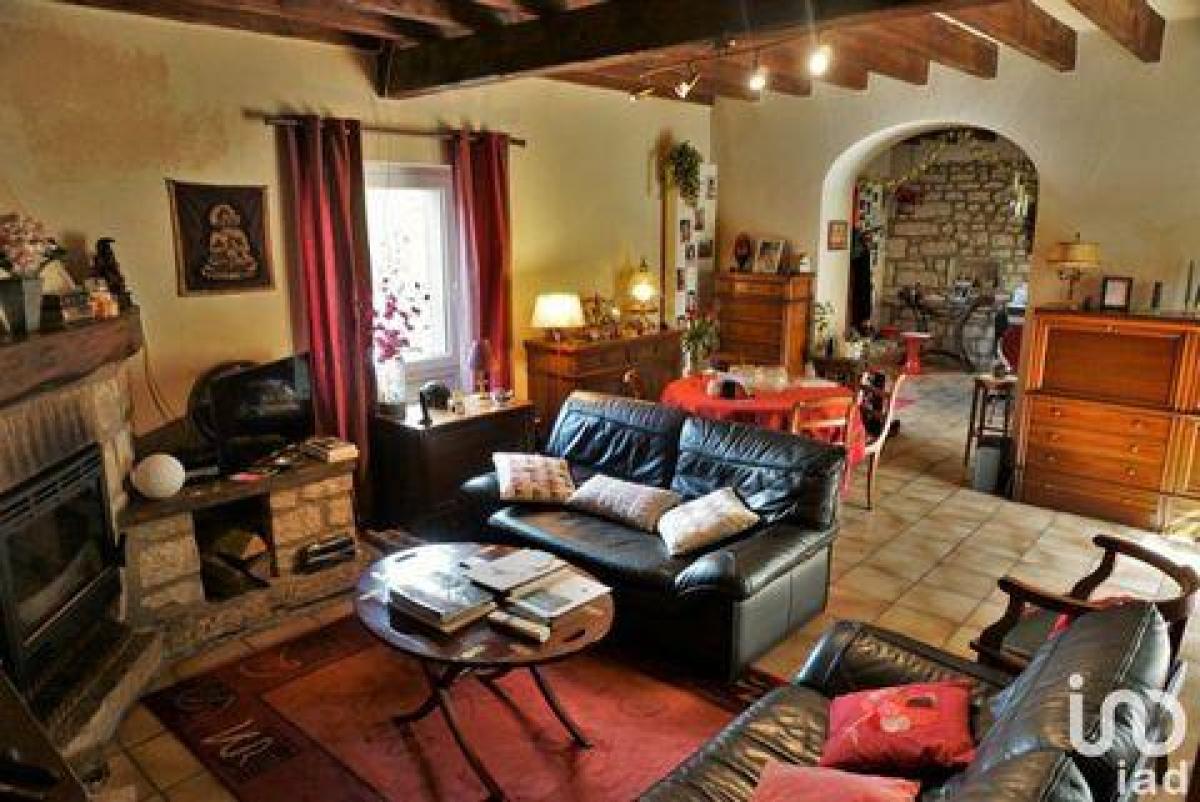 3 bedrooms House in Reims, France No. 28734