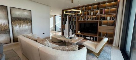 5 bedrooms Villa in Saadiyat Island, UAE No. 44430 5