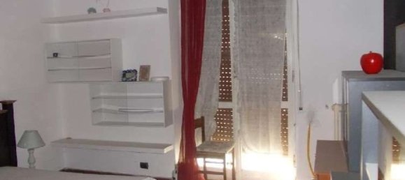 2غرفة شقة في Limbiate, Italy رقم 186879 5