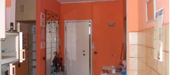 2غرفة شقة في Limbiate, Italy رقم 186879 19