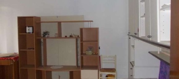 2غرفة شقة في Limbiate, Italy رقم 186879 16