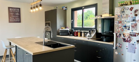 3 bedrooms House in Aveyron, France No. 360830 2