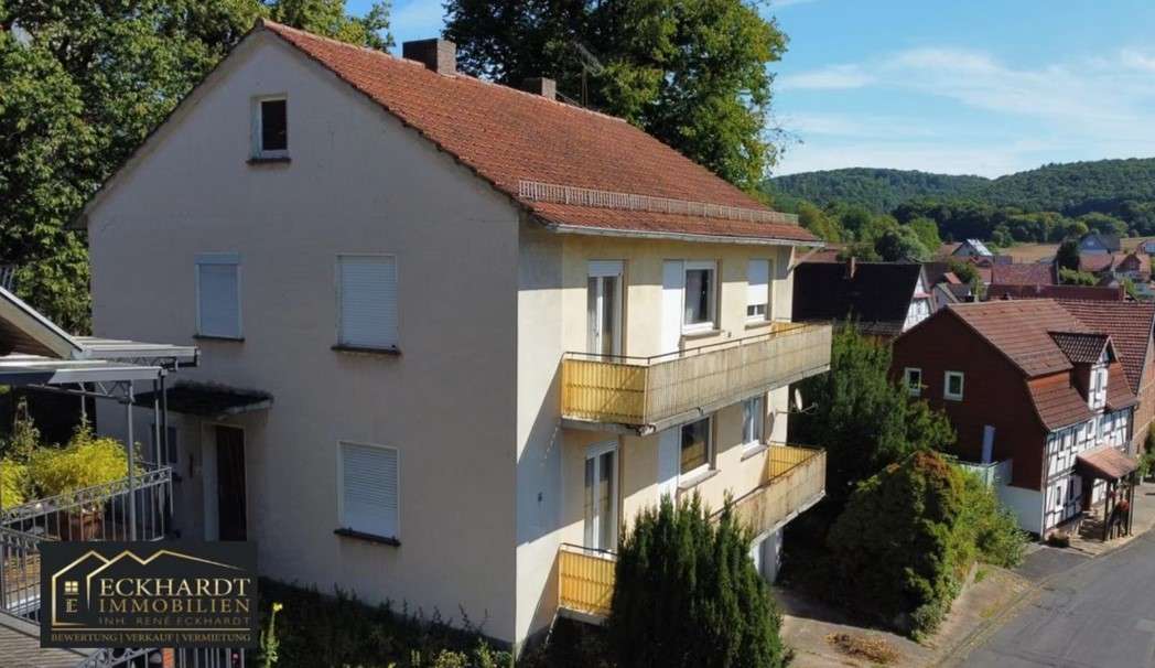 6 rooms Townhouse in Hersfeld-Rotenburg, Germany No. 311036