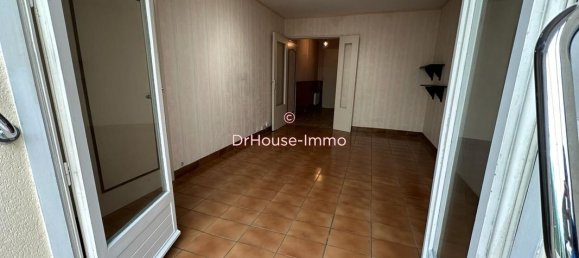 3 bedrooms Townhouse in Mantes-la-Ville, France No. 180533 4