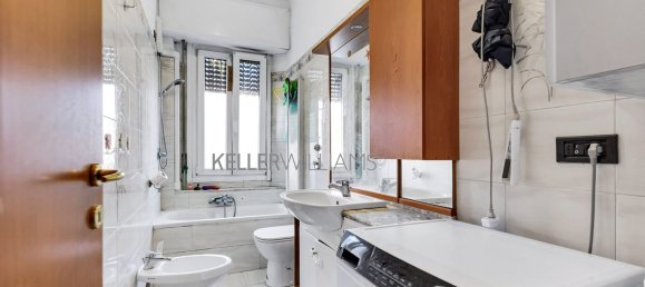 2 rooms Apartment in Milan, Italy No. 248894 16