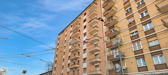 2 rooms Apartment in Milan, Italy No. 248894 24