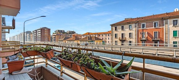 2 rooms Apartment in Milan, Italy No. 248894 9