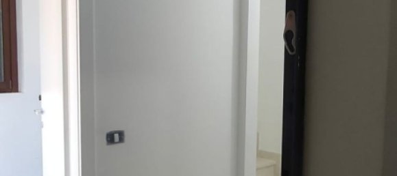 Duplex de 2 divisões em Baranzate, Italy N.º 149276 14