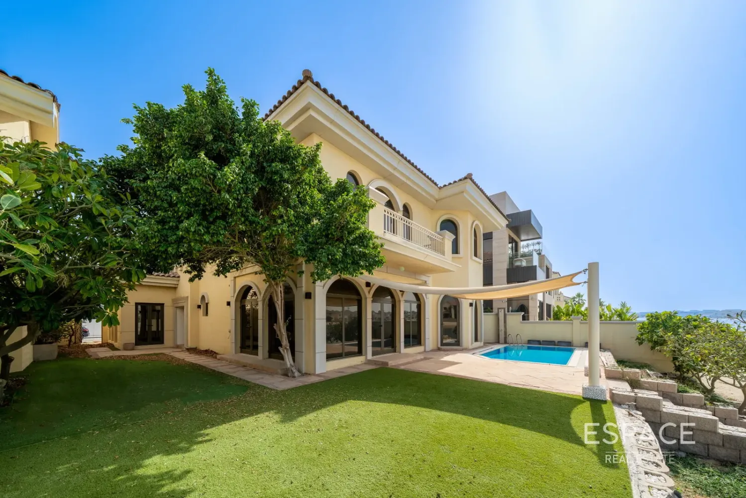 4 bedrooms Villa for sale in Palm Jumeirah, Dubai, UAE № 209269