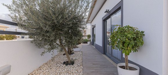 4 bedrooms House in Setubal, Portugal No. 117203 9