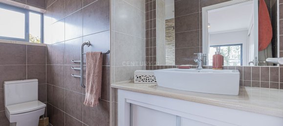 4 bedrooms House in Setubal, Portugal No. 117203 18