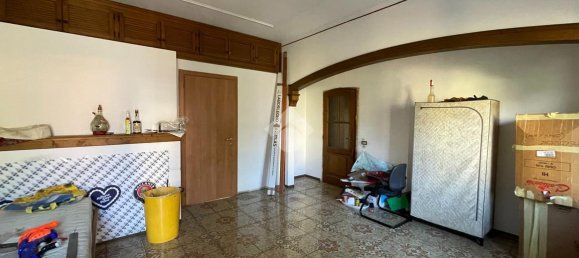4 rooms Apartment in Villa d'Almè, Italy No. 2124 9