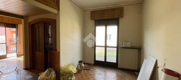 4 rooms Apartment in Villa d'Almè, Italy No. 2124 22