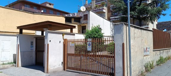 30m² Garage in Rome, Italy No. 328575 2