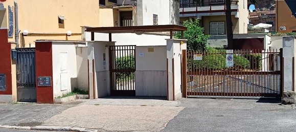 30m² Garage in Rome, Italy No. 328575 3