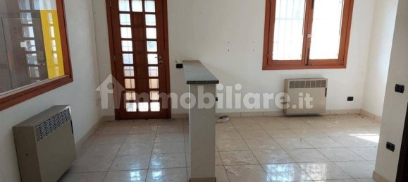 912m² Warehouse in Voghera, Italy No. 311104 6