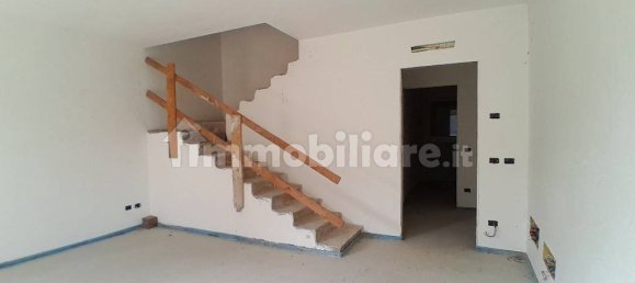 2 غرف نوم فيلا في Sannazzaro de' Burgondi, Italy رقم 191052 32