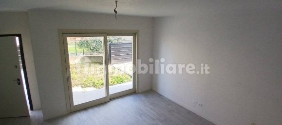 2 غرف نوم فيلا في Sannazzaro de' Burgondi, Italy رقم 191052 12