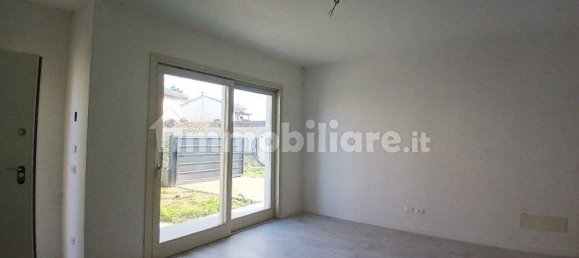 2 غرف نوم فيلا في Sannazzaro de' Burgondi, Italy رقم 191052 11