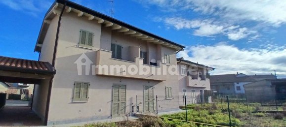 2 غرف نوم فيلا في Sannazzaro de' Burgondi, Italy رقم 191052 26