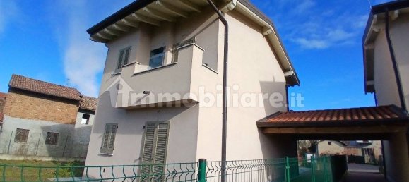 2 غرف نوم فيلا في Sannazzaro de' Burgondi, Italy رقم 191052 50