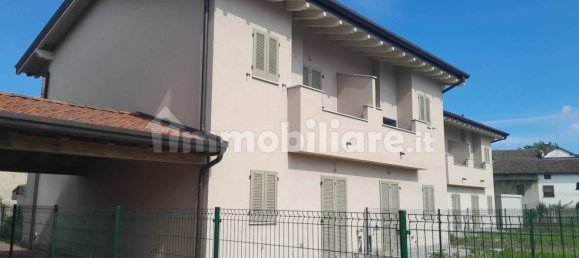 2 غرف نوم فيلا في Sannazzaro de' Burgondi, Italy رقم 191052 29