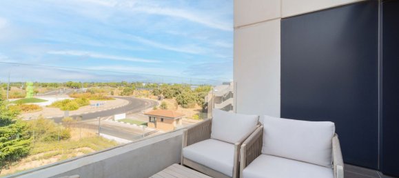 3 bedrooms Penthouse in Boadilla del Monte, Spain No. 137389 10