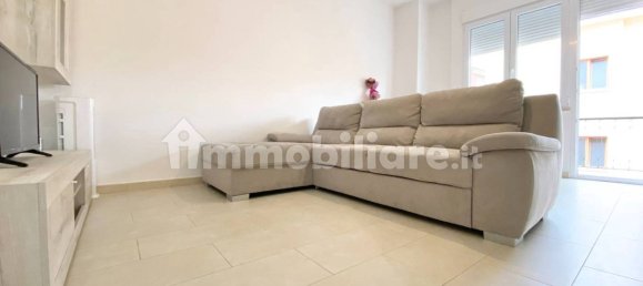 2 Schlafzimmer Wohnung in Ancona, Italy, Nr. 280535 3
