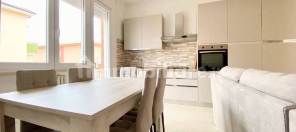 2 Schlafzimmer Wohnung in Ancona, Italy, Nr. 280535 9