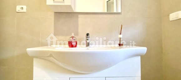 2 Schlafzimmer Wohnung in Ancona, Italy, Nr. 280535 17