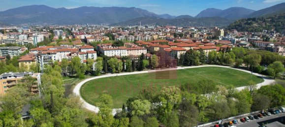 Apartamento de 4 divisões em Brescia, Italy N.º 141506 16